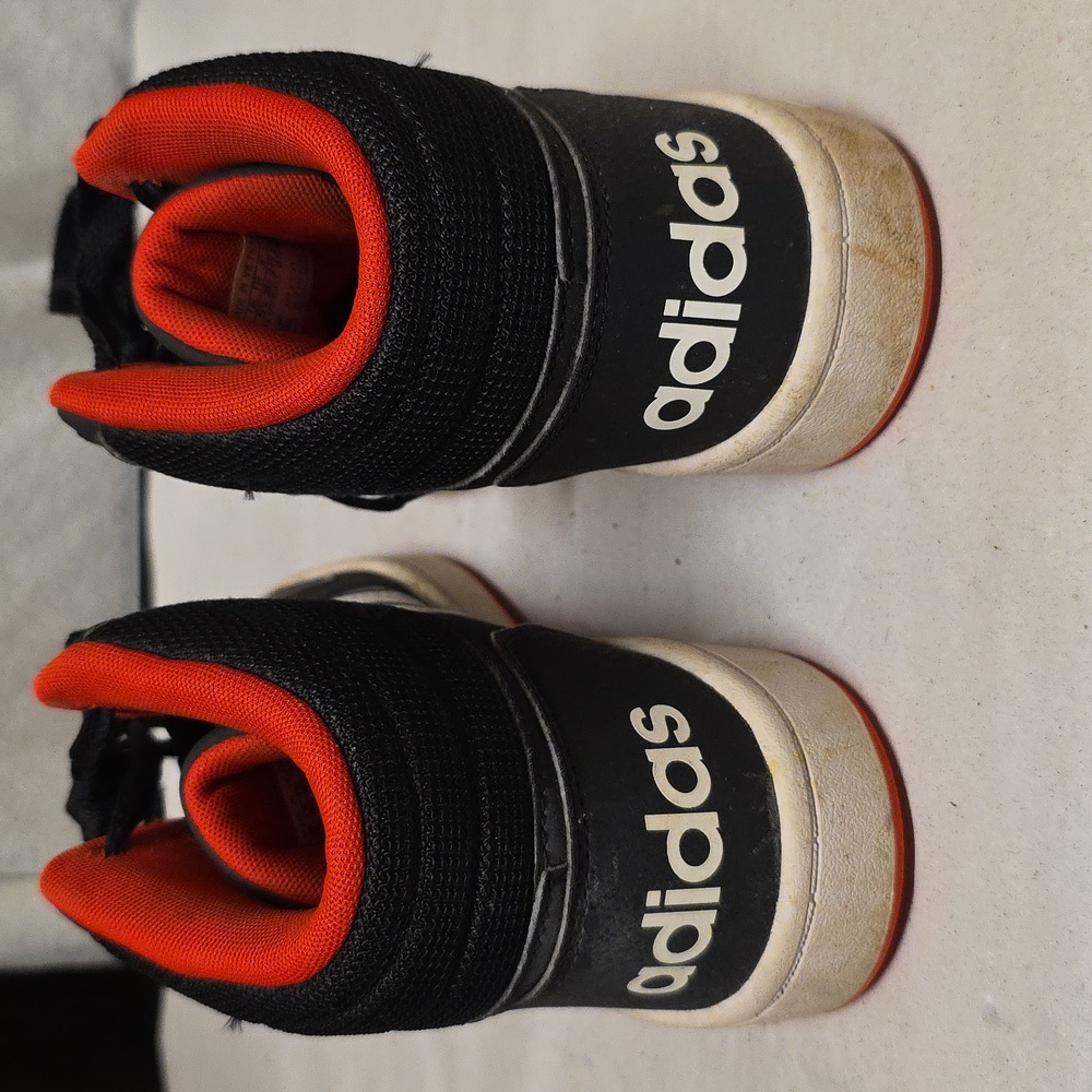 Adidas Hoops 2.0 Black, White, And Red Hi-Top Sneakers Youth Boys Size 6 - Picture 6 of 11